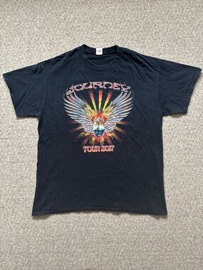 Journey 2017 Tour Black Graphic Tee